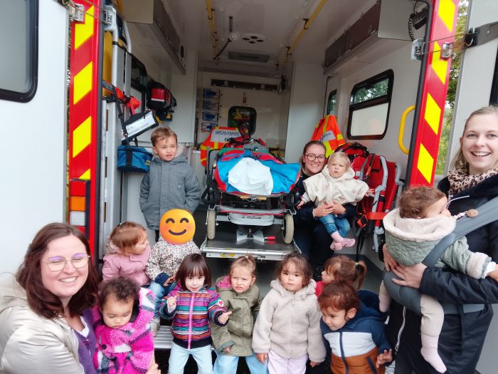 Visite de la caserne des pompiers à Latronquière